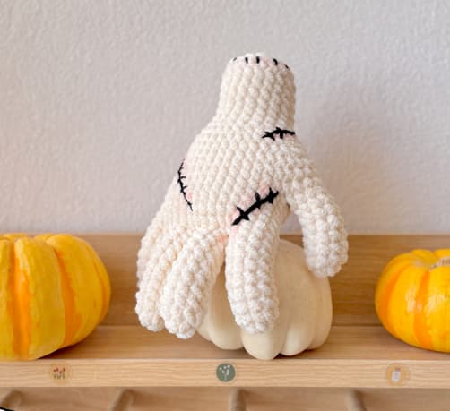 Halloween amigurumi PDF cover preview by MrsCrochetWorld
