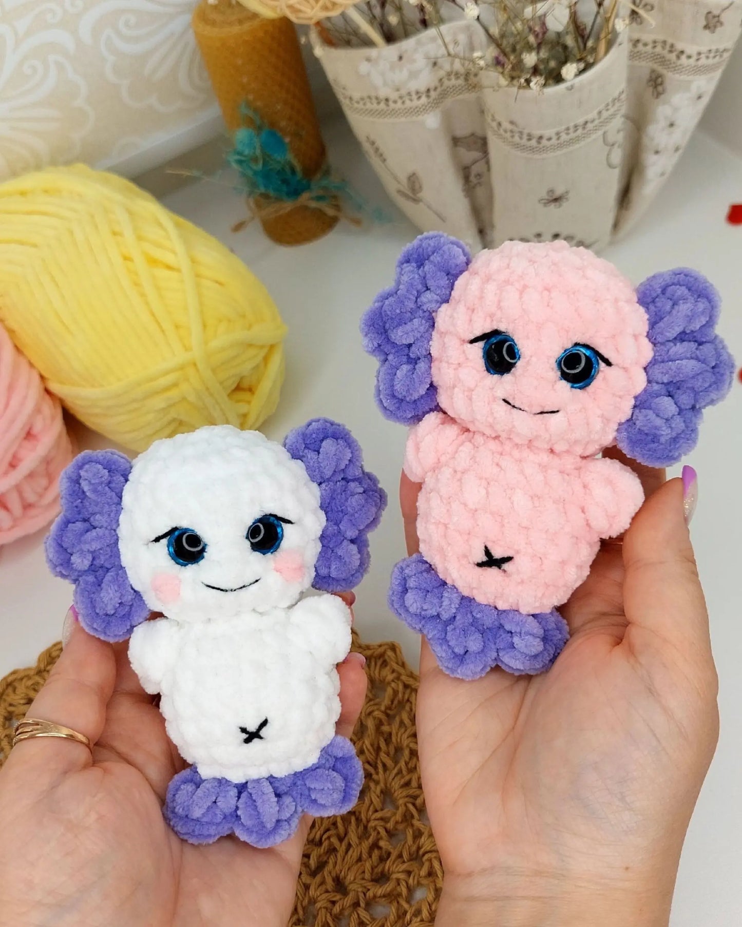 no-sew amigurumi crochet page 2 — beginner pattern book PDF MrsCrochetWorld