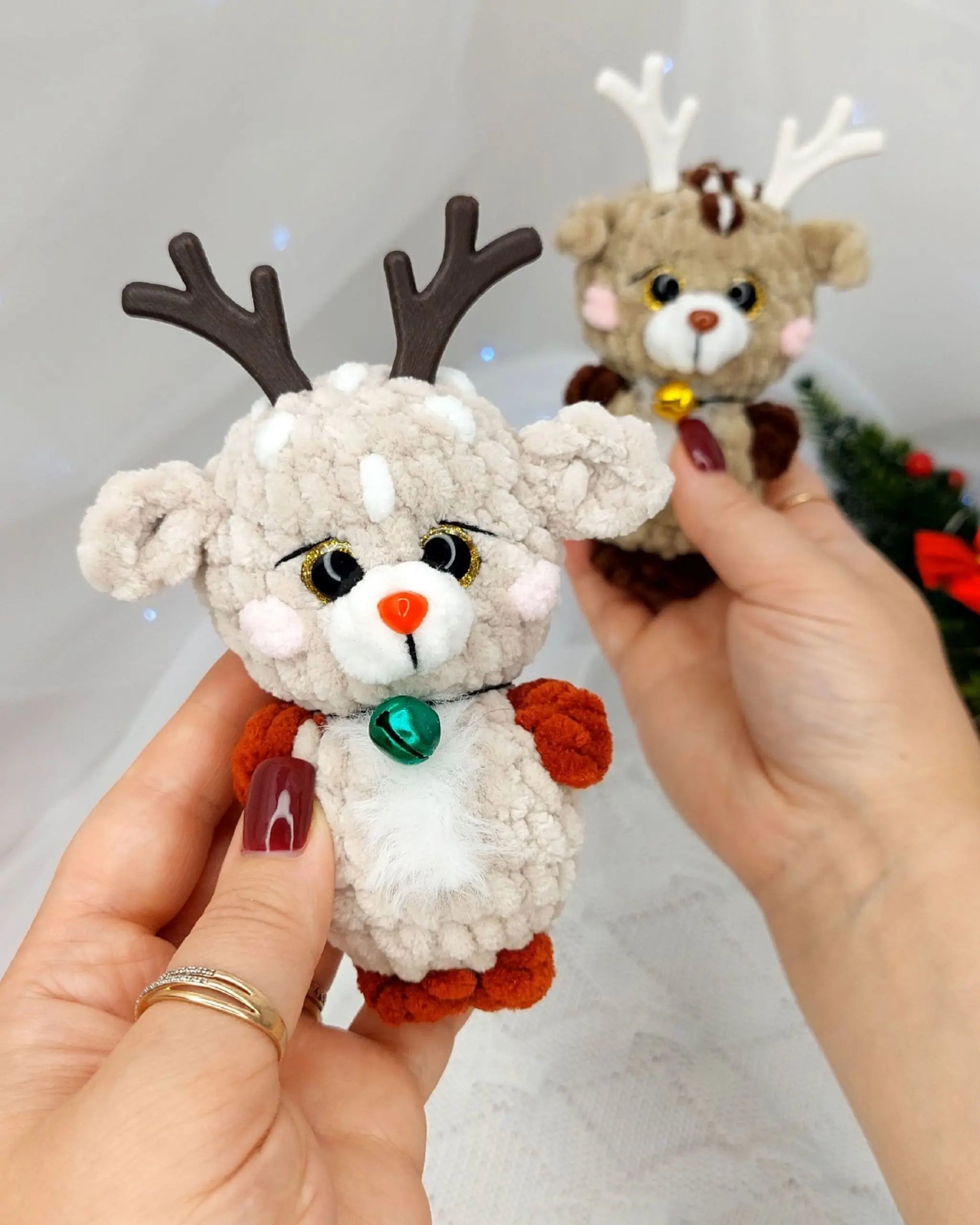 beginner crochet amigurumi pattern page 7 — easy no-sew tutorial MrsCrochetWorld