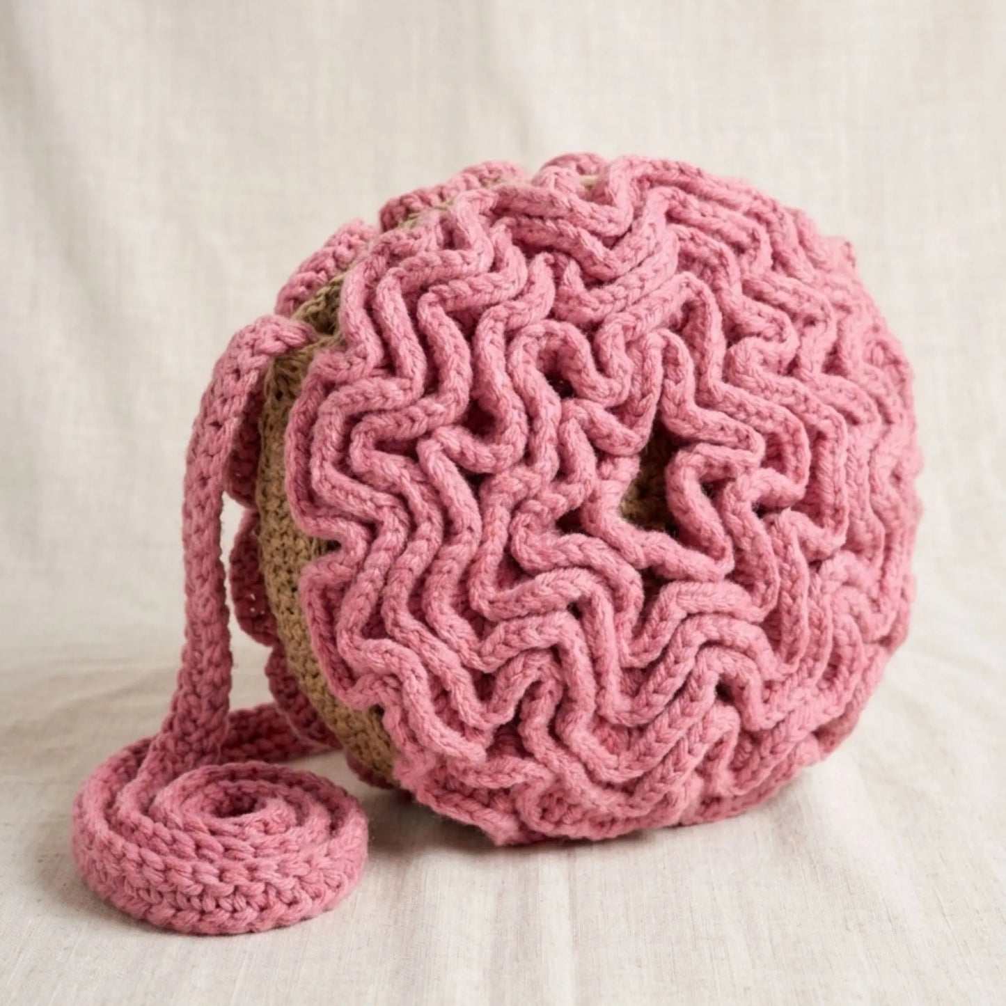 Round Ruffle Flower Bag — Crochet Pattern PDF